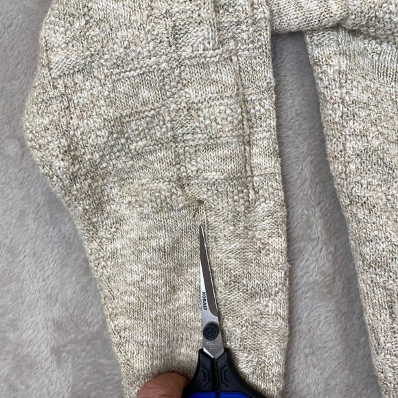 Carmel Mens Sweater Medium Pullover Knit Embroidered Vintage Golfer Argyle Beige - Picture 11 of 13